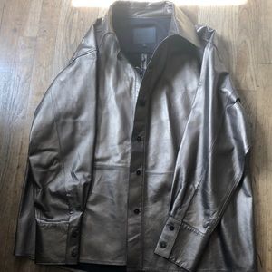 Massing Dutti bronze metallic shack ET in large.